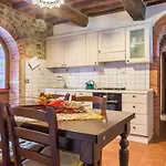 Lantgård Agriturismo Cetine Vecchie