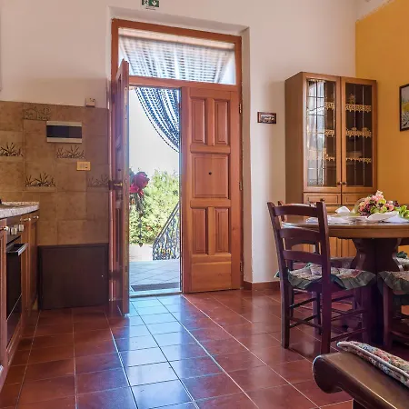 Agriturismo Cetine Vecchie Lantgård *