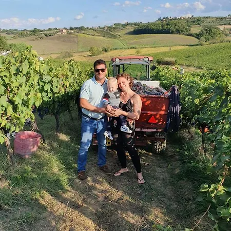Agriturismo Cetine Vecchie 팜스테이